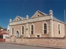 Local And Family History Resource Centre - New South Wales Tourism  0