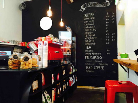 Melbas Chocolate & Confectionary - New South Wales Tourism  1