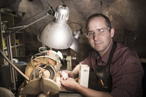 Unique Opal And Diamond Mine  - The Underground Opal Mine - New South Wales Tourism  5