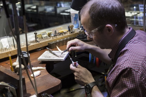 Unique Opal And Diamond Mine  - The Underground Opal Mine - New South Wales Tourism  7