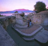 Kangaroo Bluff Historic Site - New South Wales Tourism 