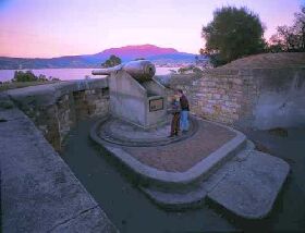 Kangaroo Bluff Historic Site - New South Wales Tourism  0
