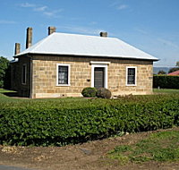 Oatlands Court House - New South Wales Tourism 