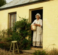Grannie Rhodes' Cottage - Turn The Key Of Time - New South Wales Tourism 