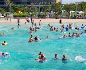 Darwin Wave Lagoon - New South Wales Tourism  0