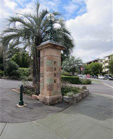 Newstead Park Memorials - New South Wales Tourism  0