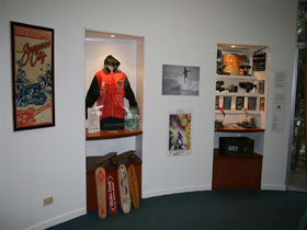 Surf World Gold Coast - New South Wales Tourism  0