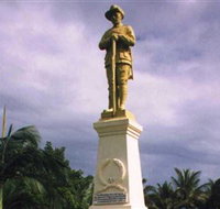Port Douglas War Memorial - New South Wales Tourism 