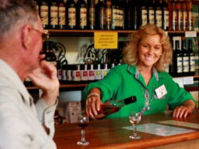 Riversands Vineyards - New South Wales Tourism  0