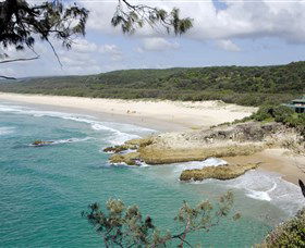 Main Beach, North Stradbroke Island - New South Wales Tourism  0