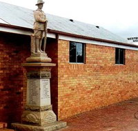 Westbrook War Memorial - New South Wales Tourism 