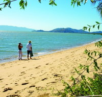 Bushland Beach - New South Wales Tourism 
