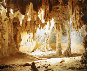 Chillagoe-Mungana Caves National Park - New South Wales Tourism  0