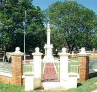 Boonah War Memorial and Memorial Park - New South Wales Tourism 