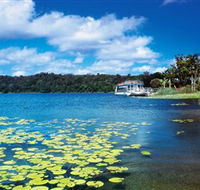 Lake Barrine Crater Lakes National Park - New South Wales Tourism 