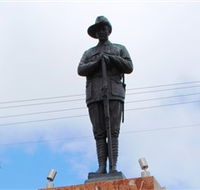 Charters Towers Memorial Cenotaph - New South Wales Tourism 