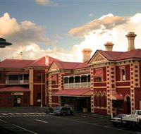 Historic Walk Through Mort Estate - New South Wales Tourism 