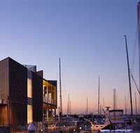 Queenscliff Harbour - New South Wales Tourism 
