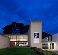 Monash Gallery of Art - New South Wales Tourism 