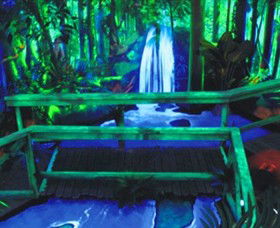 GlowGolf Docklands - New South Wales Tourism  0