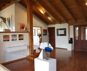 Art At Linden Gate - New South Wales Tourism  0