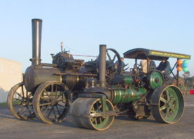 Melbourne Steam Traction Engine Club - New South Wales Tourism  0