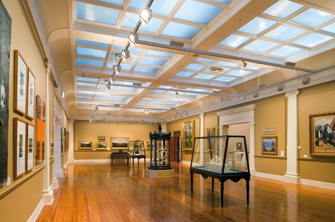 Geelong Gallery - New South Wales Tourism  2