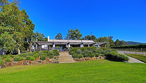 GREENSTONE VINEYARDS - New South Wales Tourism  1