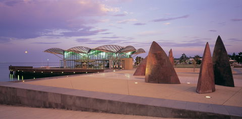 The Carousel - New South Wales Tourism  3