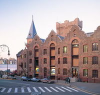 Ken Done Gallery - New South Wales Tourism 