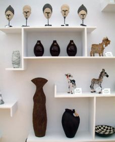 Swinging Swaggy Pottery, Gift Ware And Cafe - New South Wales Tourism  0
