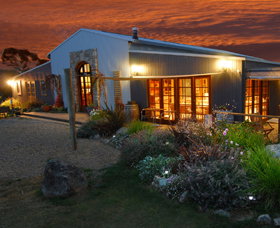 Snowy Vineyard And Microbrewery - New South Wales Tourism  0