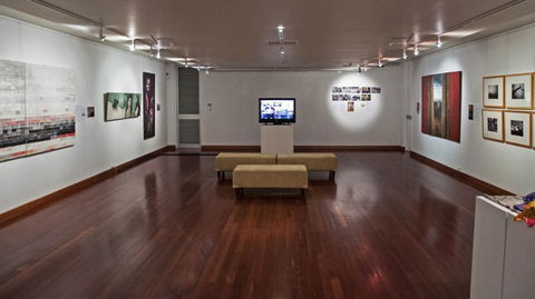 Shoalhaven City Arts Centre - New South Wales Tourism  2