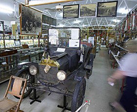 Gundagai Historic Museum - New South Wales Tourism  1