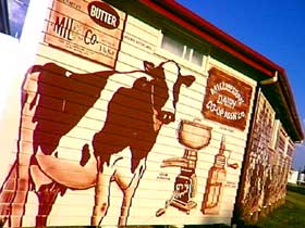 Historical Mural Series - New South Wales Tourism  2