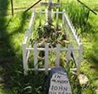 Johnny Gilberts Grave - New South Wales Tourism 