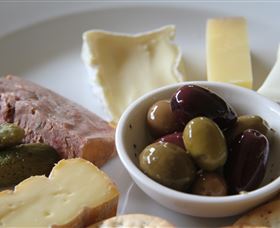 Small Forest Wine - New South Wales Tourism  5