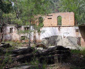 Newnes Shale Oil Ruins - New South Wales Tourism  0