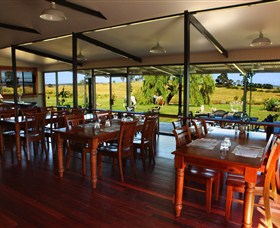 Eastview Estate - Winery, Brewery And Distillery - New South Wales Tourism  0