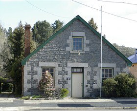 Uralla Heritage Walk - New South Wales Tourism  1