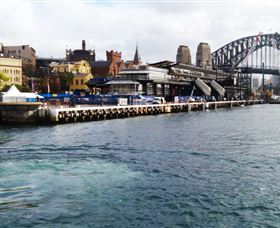 Touching History - New South Wales Tourism  0