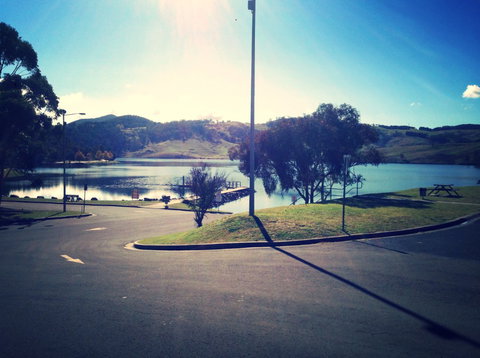 Lake Lyell Recreation Park - New South Wales Tourism  6