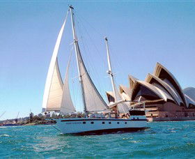 A Luxury Yacht On Sydney Harbour - New South Wales Tourism  1