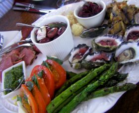 VictorsFood - New South Wales Tourism  2