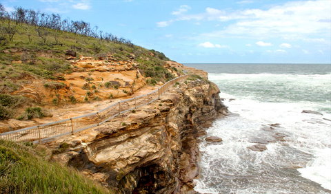 Bouddi Coastal Walk - New South Wales Tourism  2