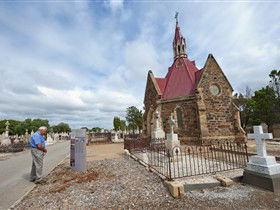 Beliefs Attitudes And Customs Interpretive Trail - West Terrace Cemetery - New South Wales Tourism  0