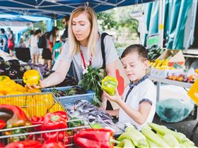 Adelaide Farmers' Market Showground - New South Wales Tourism  0