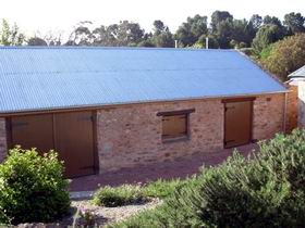 Reynella Horse Changing Station - New South Wales Tourism  1