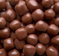 The Menz FruChocs Shop - Hahndorf - New South Wales Tourism 