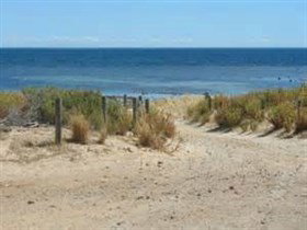 Normanville Beach - New South Wales Tourism  0